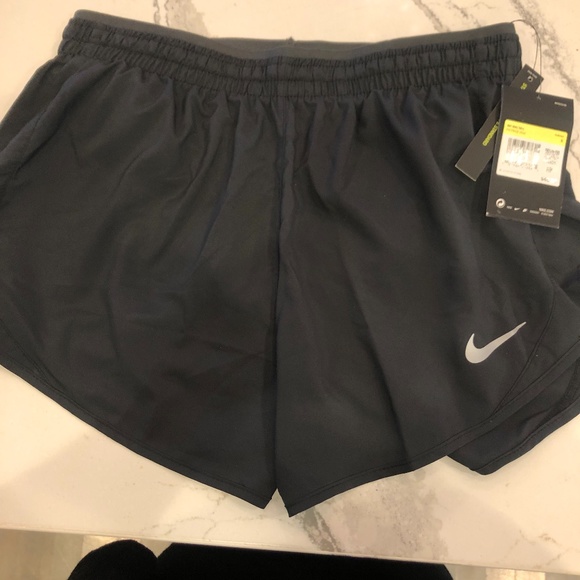 Nike Pants - NWT Nike Dri Fit Tempo Running Shorts with Flex Fabric Size S